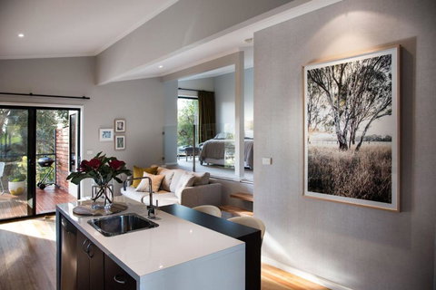 Sanctum - Tourism Caloundra 2