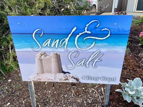 Sand & Salt - Tourism Caloundra 1