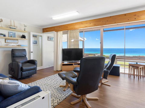 Sand Castles 34 Gold Coast Drive - Tourism Caloundra 0