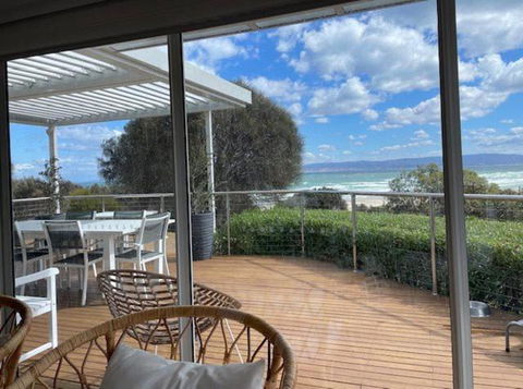 Sandbar Beach House - Tourism Caloundra 0
