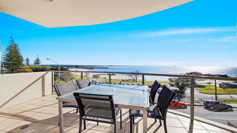 Sandcastle 201 - Tourism Caloundra 0