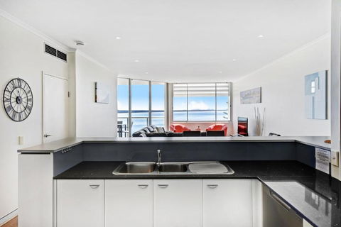 Sandcastle Apartments - Tourism Caloundra 2