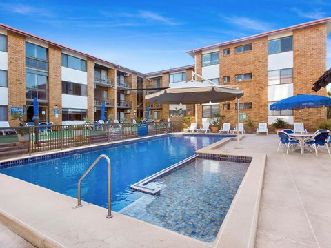 Sandcastles Holiday Apartments - Tourism Caloundra 0