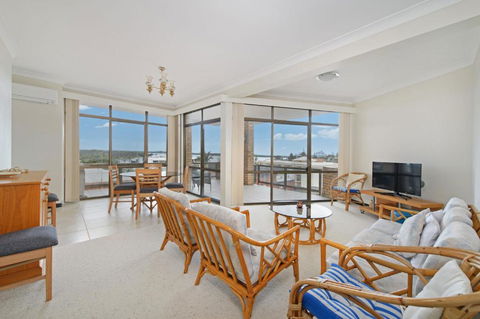 Sandpiper 9 25 Waugh Street - Tourism Caloundra 0