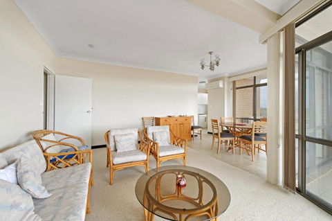 Sandpiper 9 25 Waugh Street - Tourism Caloundra 1