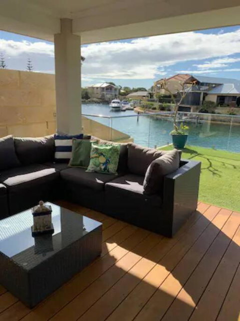 Sandpiper Island Tranquil Waterfront Views & Jetty - Tourism Caloundra 2