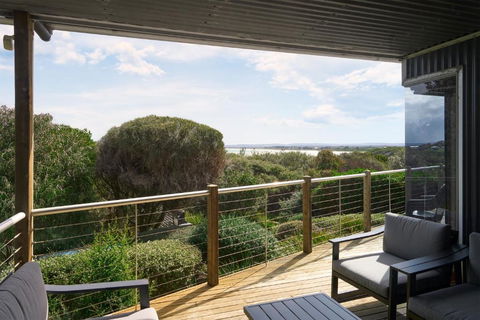 Sandpipers Beach - Tourism Caloundra 0