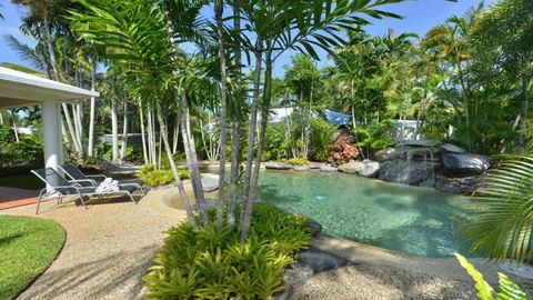 Sandwater Port Douglas - Tourism Caloundra 0