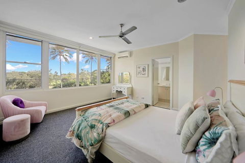 Sandy Cove @ Royle Palms - Tourism Caloundra 1