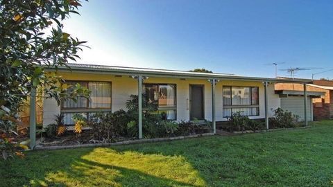 Sandy Escape - Tourism Caloundra 0