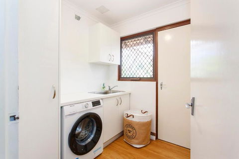 Serenity Haven - Tourism Caloundra 3