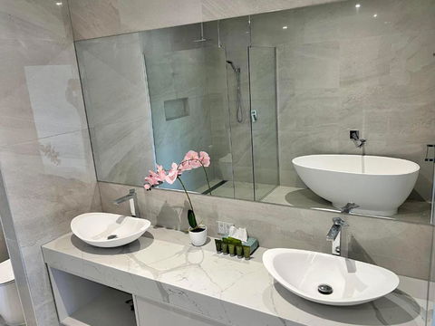 Sixty Six Boutique Apartments - Tourism Caloundra 2