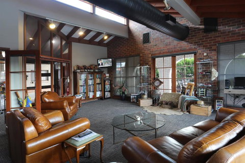 Tamworth Motor Inn & Cabins - Tourism Caloundra 3