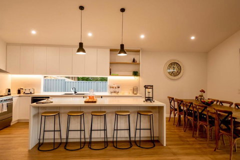 The Bonnie Ray - Tourism Caloundra 2