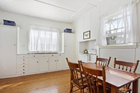 The Butterfly House In Bendalong - Tourism Caloundra 3