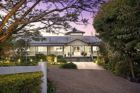 The Country House At Hunchy Montville - Tourism Caloundra 0