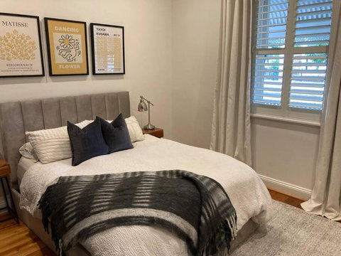 The Goody House - Tourism Caloundra 3