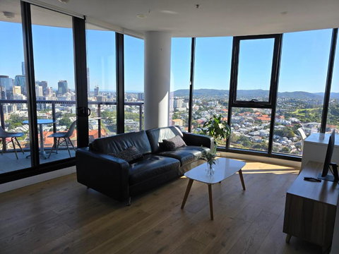 The FV By Alex 2BR Apartment - Tourism Caloundra 1