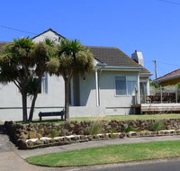BEACHPOINT COTTAGE - Tourism Caloundra