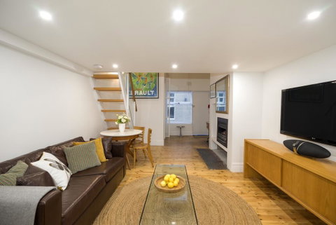 Beachside Luxury Loft Apartment - Tourism Caloundra 1