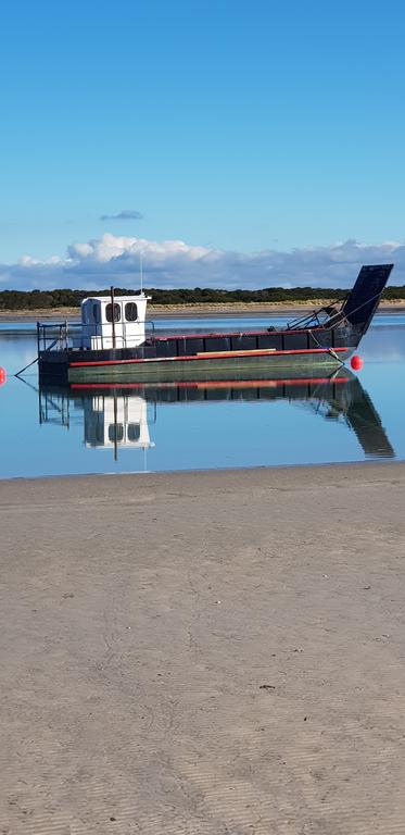 Beachside Retreat West Inlet - Tourism Caloundra 1