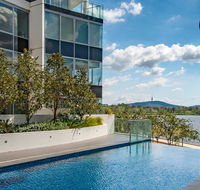 Beautiful Modern Lake View Apartment - Tourism Caloundra