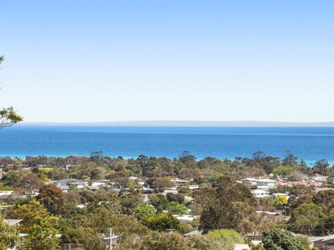 Bella Vista - Simply Stunning, Amazing Panoramic Bay Views! - Tourism Caloundra 1