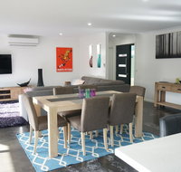 Ben's Place - modern  convenient - Tourism Caloundra