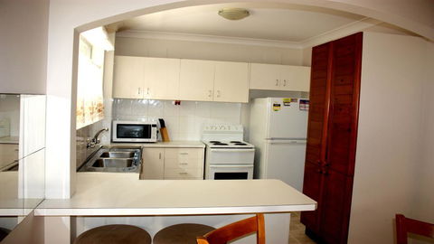 Bentley 3 - North Street - Tourism Caloundra 2