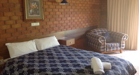 Berrigan Motel - Tourism Caloundra 1