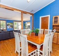 Best Central House - SLEEPS 11  - Tourism Caloundra