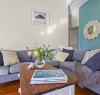 Between 2 Beaches - comfortable private sanctuary - Tourism Caloundra