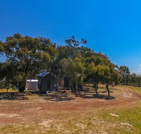 Big Tiny Seven Hills Tiny House Tallarook - Tourism Caloundra