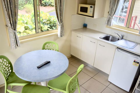 BIG4 Cairns Crystal Cascades Holiday Park - Tourism Caloundra 3