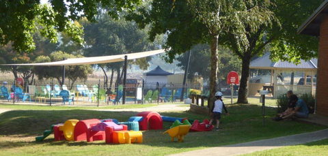 Big4 Porepunkah Holiday Park - Tourism Caloundra 1