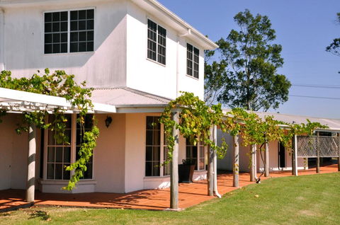 Bimbadgen - Tourism Caloundra 1