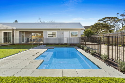 Birdrock Beach Bed And Breakfast - Tourism Caloundra 0