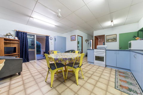 Birdsong House- Dingo Beach - Tourism Caloundra 3