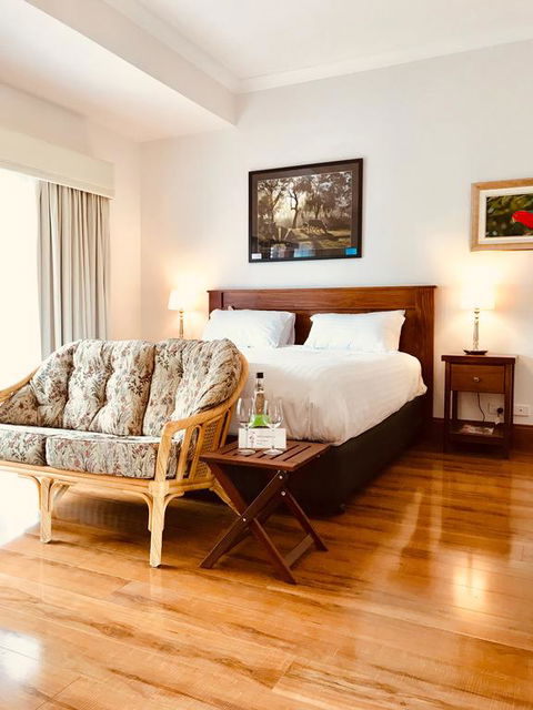 Birdwood Motel - Tourism Caloundra 3