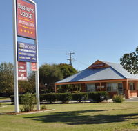Bishop's Lodge Motor Inn - Tourism Caloundra