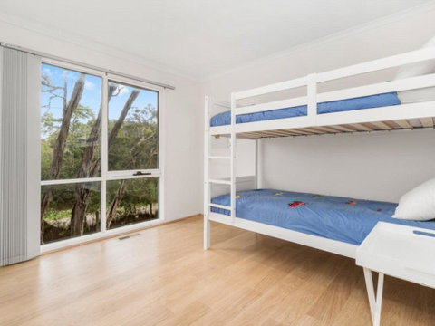 Blairgowrie Hamptons Style - Tourism Caloundra 3