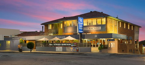 Blue Gum Hotel - Tourism Caloundra 0