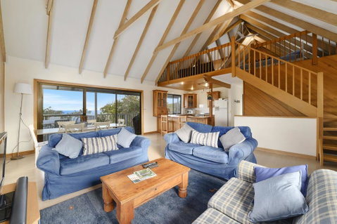 Blue Oar Beach House - Tourism Caloundra 3