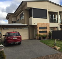 Blue Wren Retreat - Tourism Caloundra