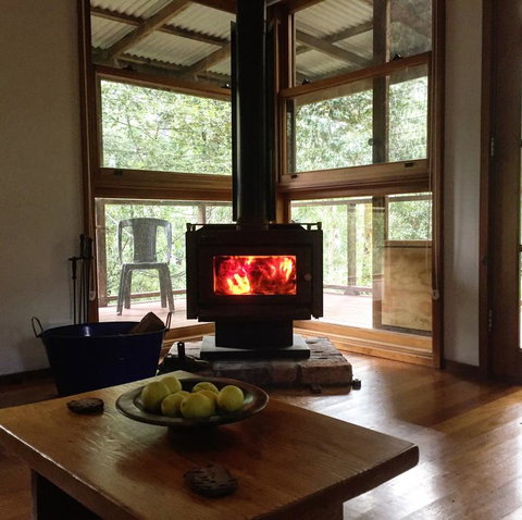 Bluegums Cabins - Tourism Caloundra 1