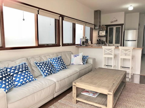 Bluey's - Tourism Caloundra 1