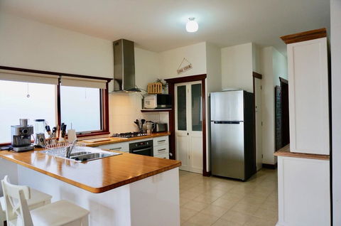 Bluey's - Tourism Caloundra 2