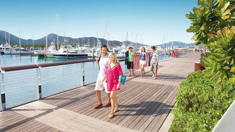 Boatel Cairns - Tourism Caloundra 1