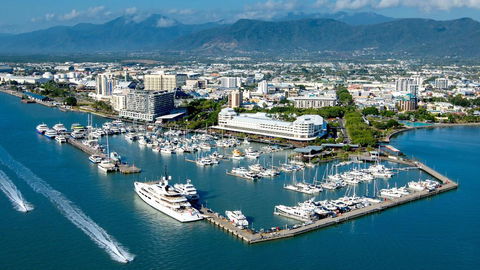 Boatel Cairns - Tourism Caloundra 0