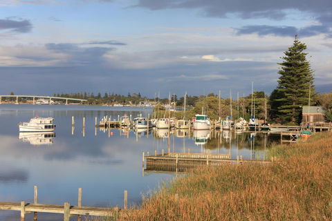Boathouse - Birks River Retreat - Tourism Caloundra 3